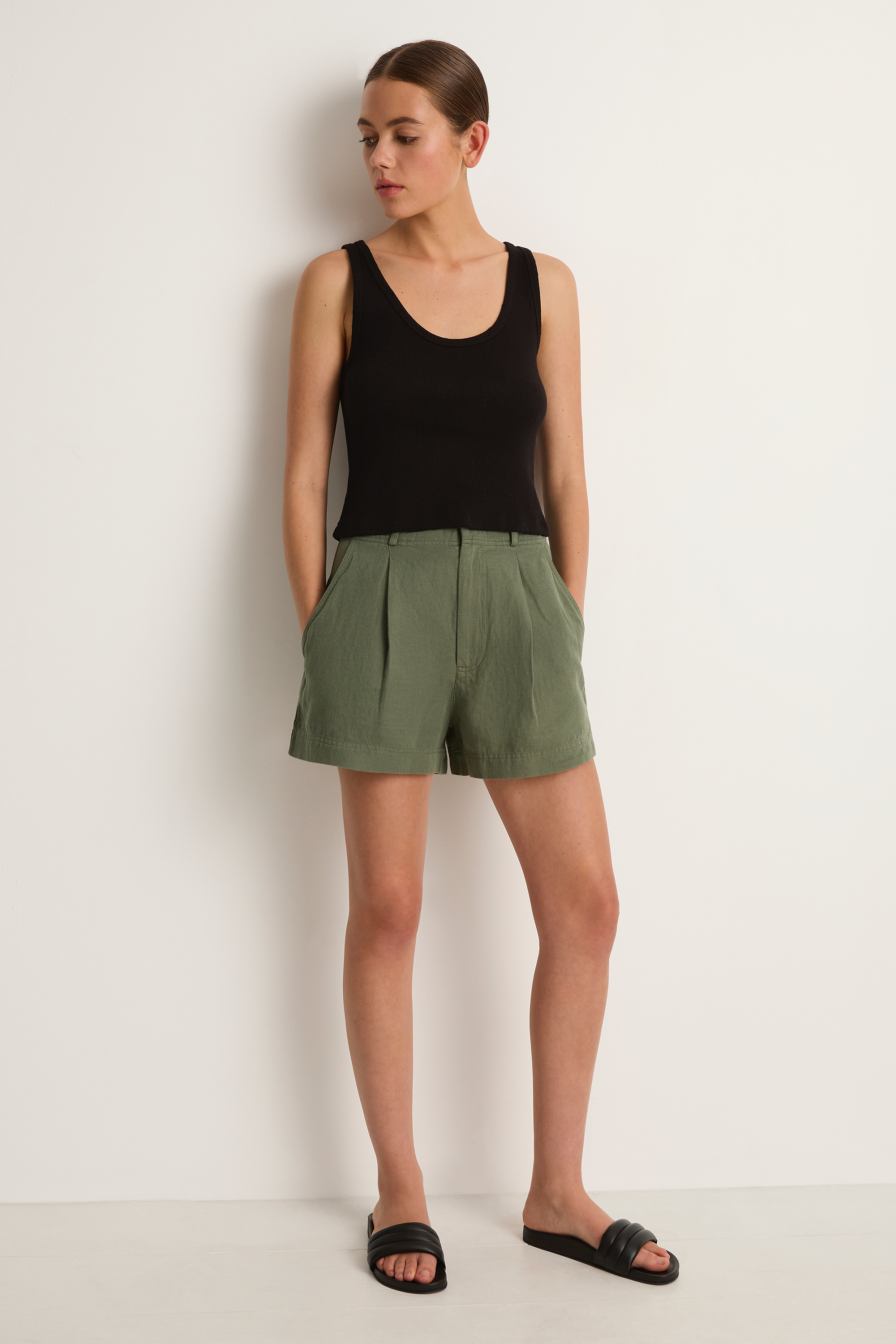 Apiece Apart Short Bari Short - Thyme