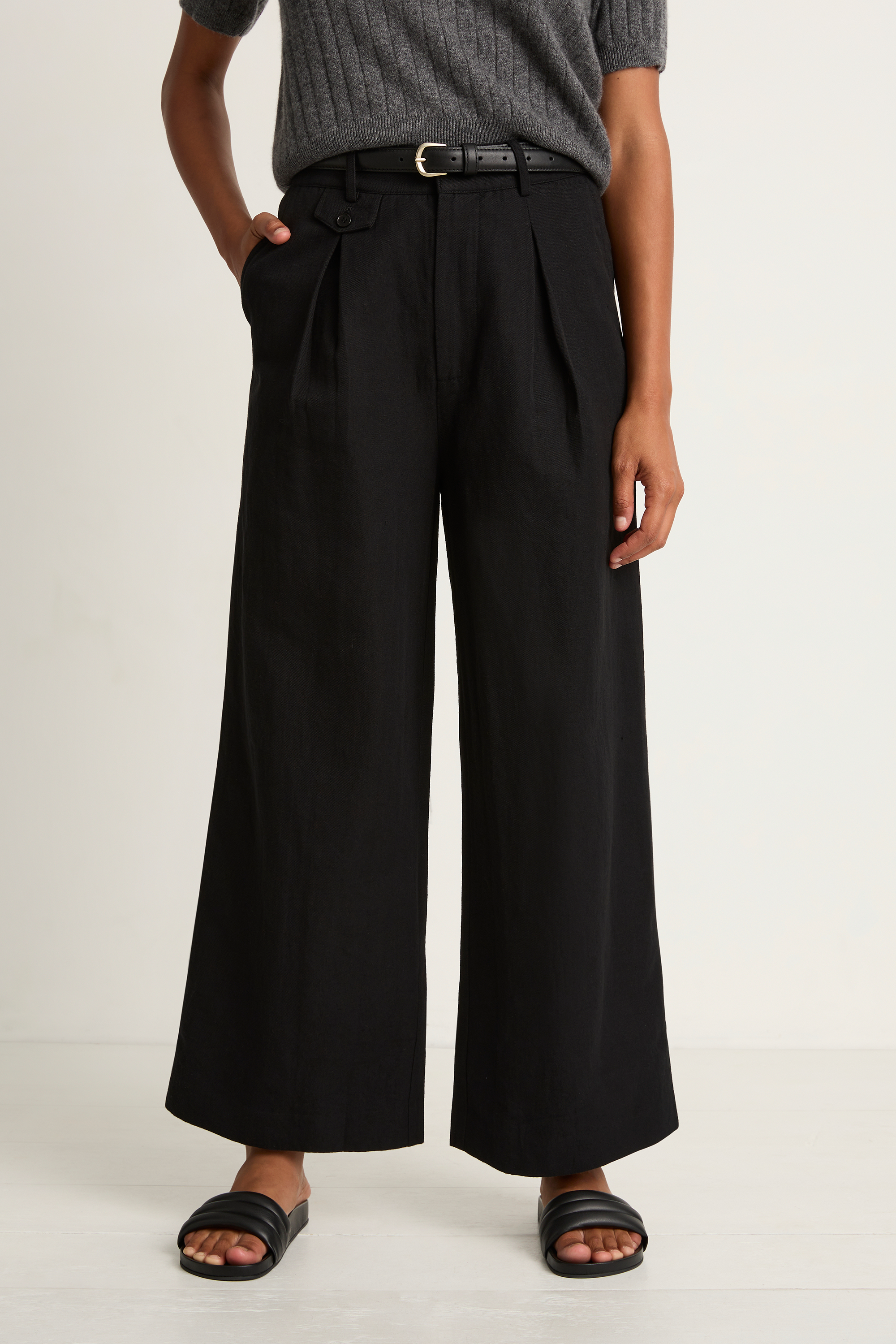 Apiece Apart Cropped Cara Wide Leg Pant - Black