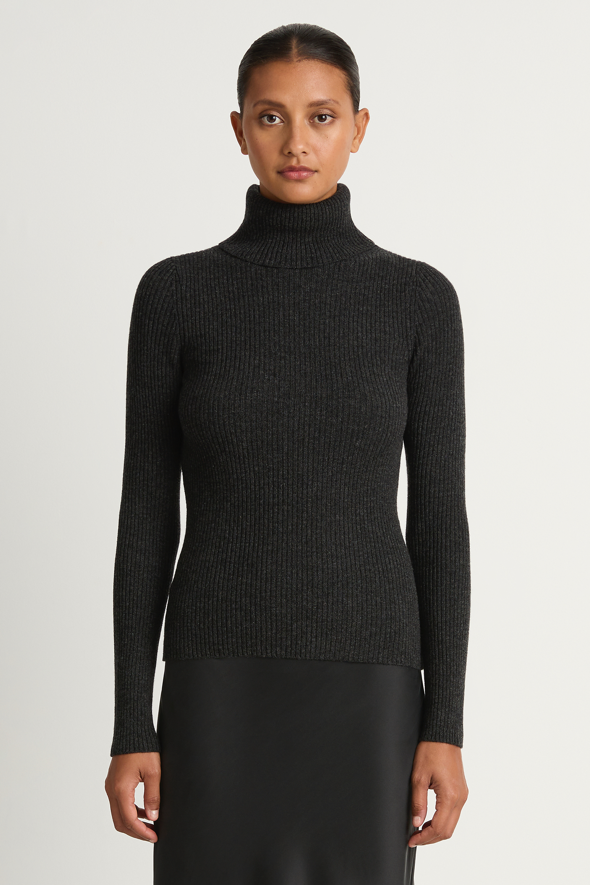 Enza Costa Cashmere Rib Turtleneck Sweater - Charcoal