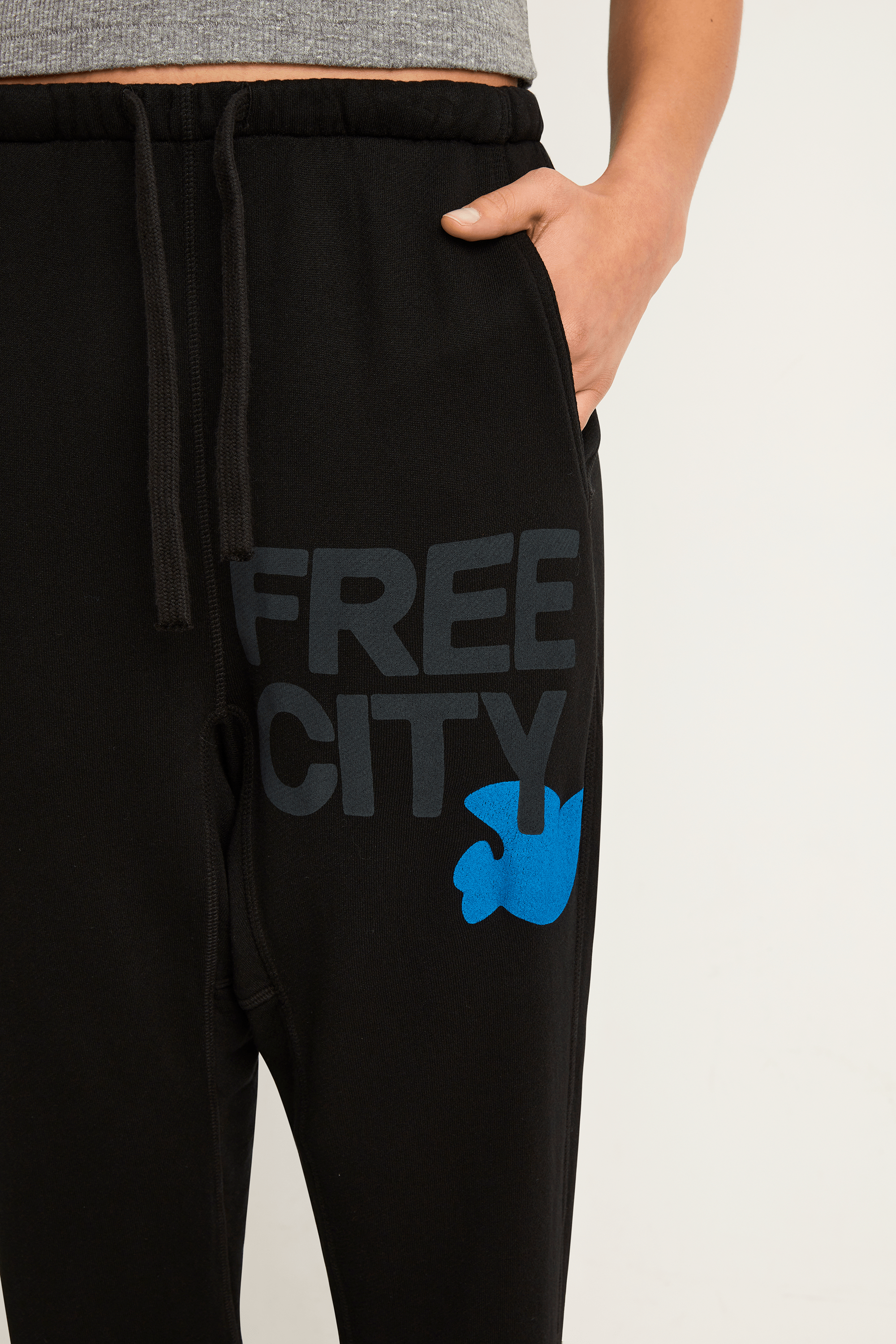 FREECITY Superfluff Pocket Lux Sweatpant - Superblack Blue