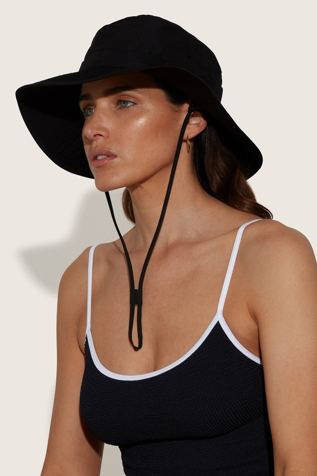 Hunza G Bucket Hat - Black