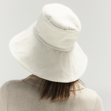 Janessa Leoné Walker Bucket Hat - Off White