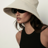 Janessa Leoné Walker Bucket Hat - Off White