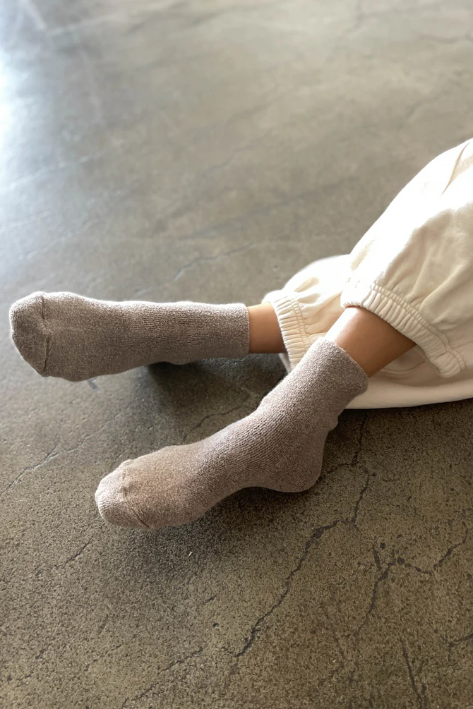 Le Bon Shoppe Cloud Socks - Frappe