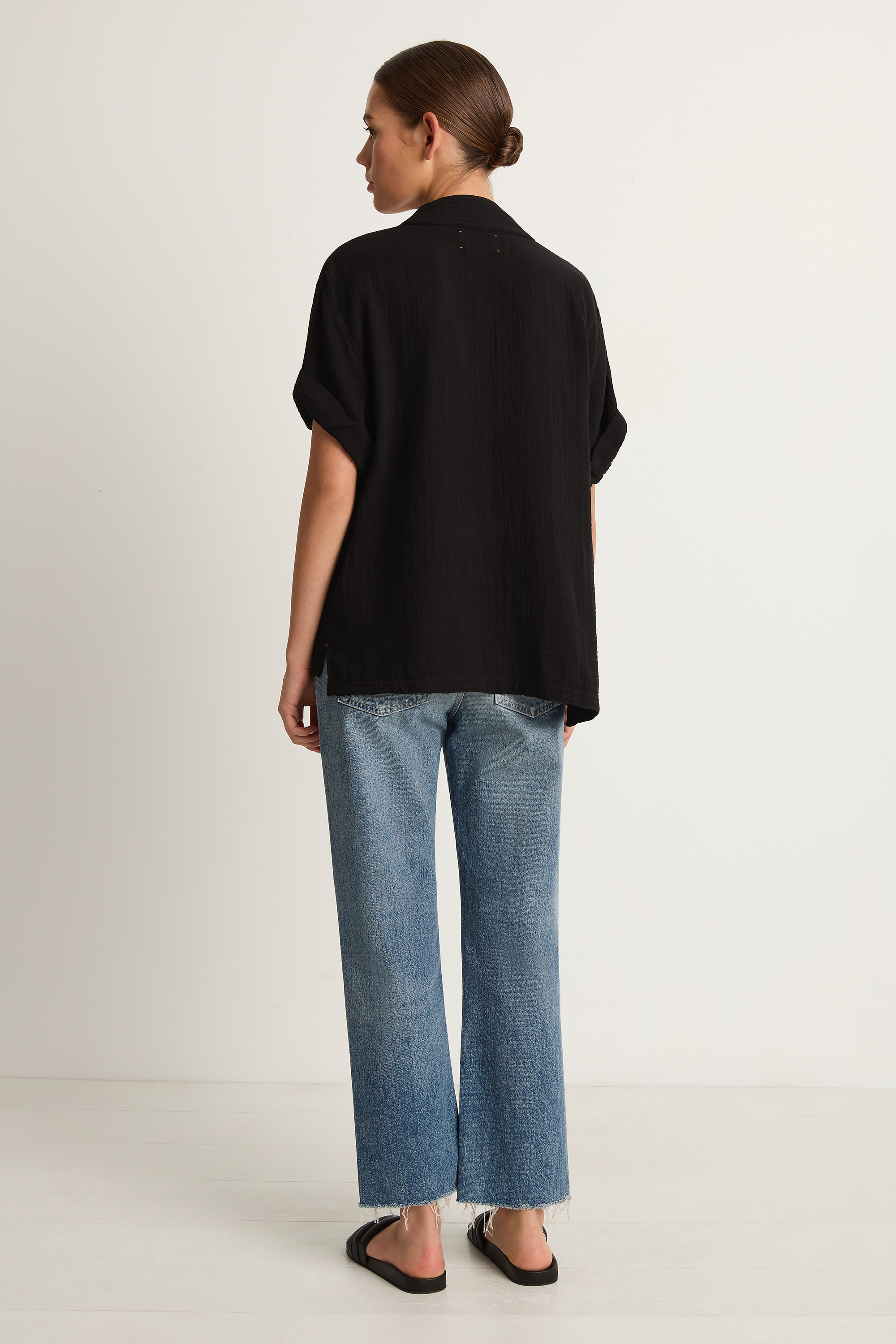  Xirena Avery Top - Black